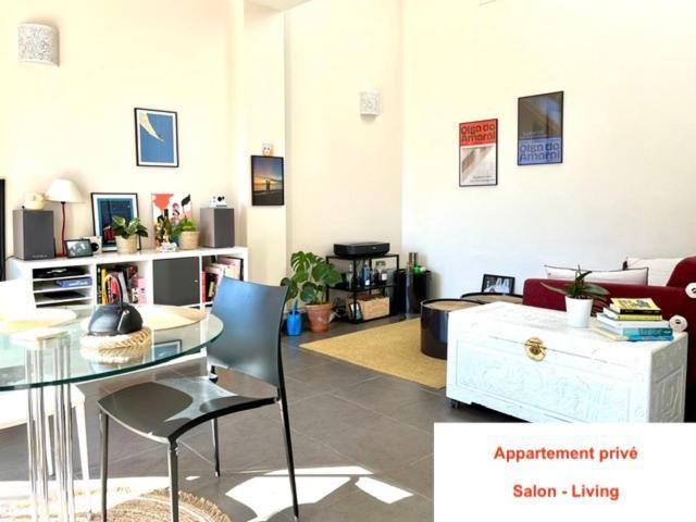 Centre, 5 Chambres, Piscine, Parking Gratuit Séjour chez l'habitant *
