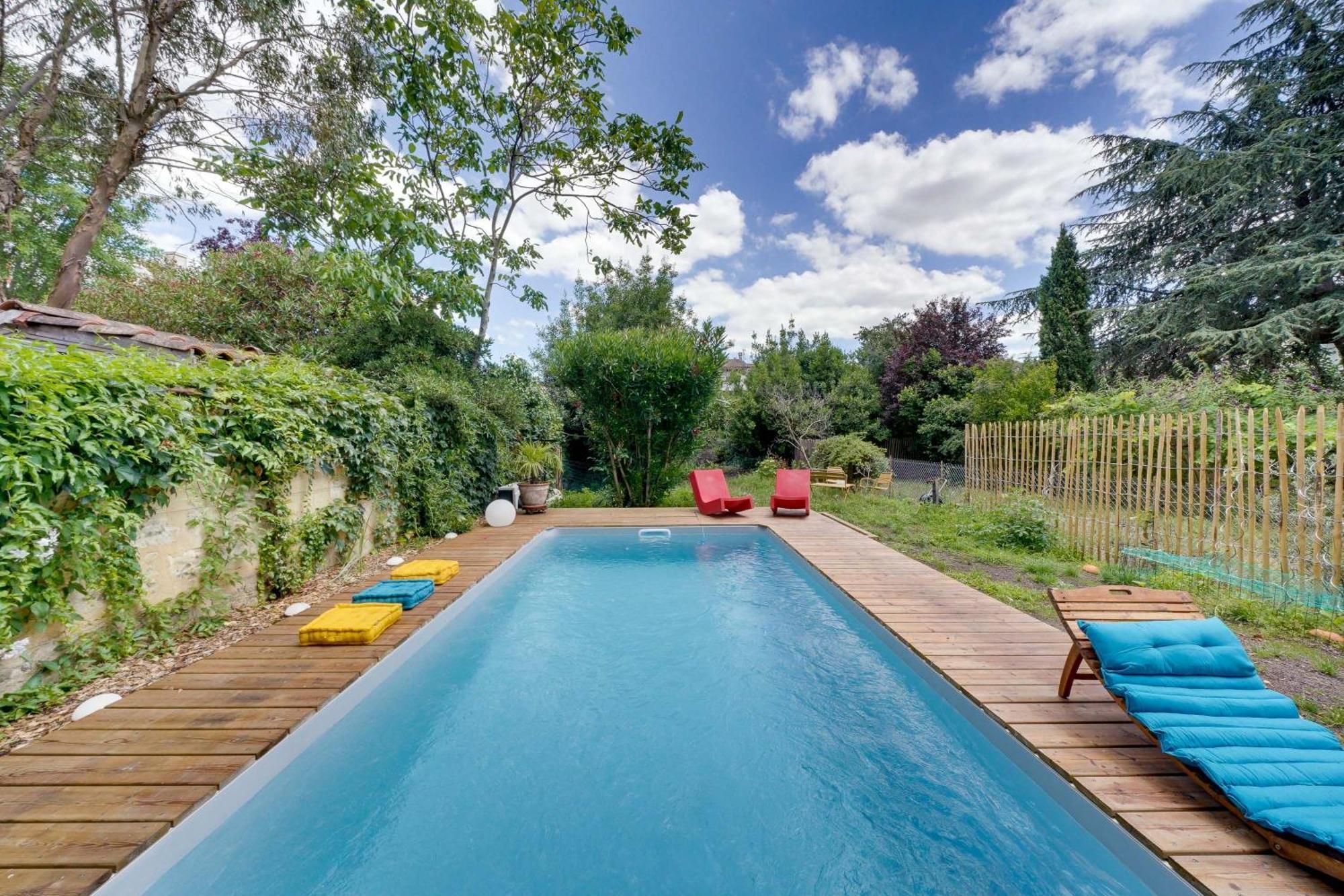 Centre, 5 Chambres, Piscine, Parking Gratuit *